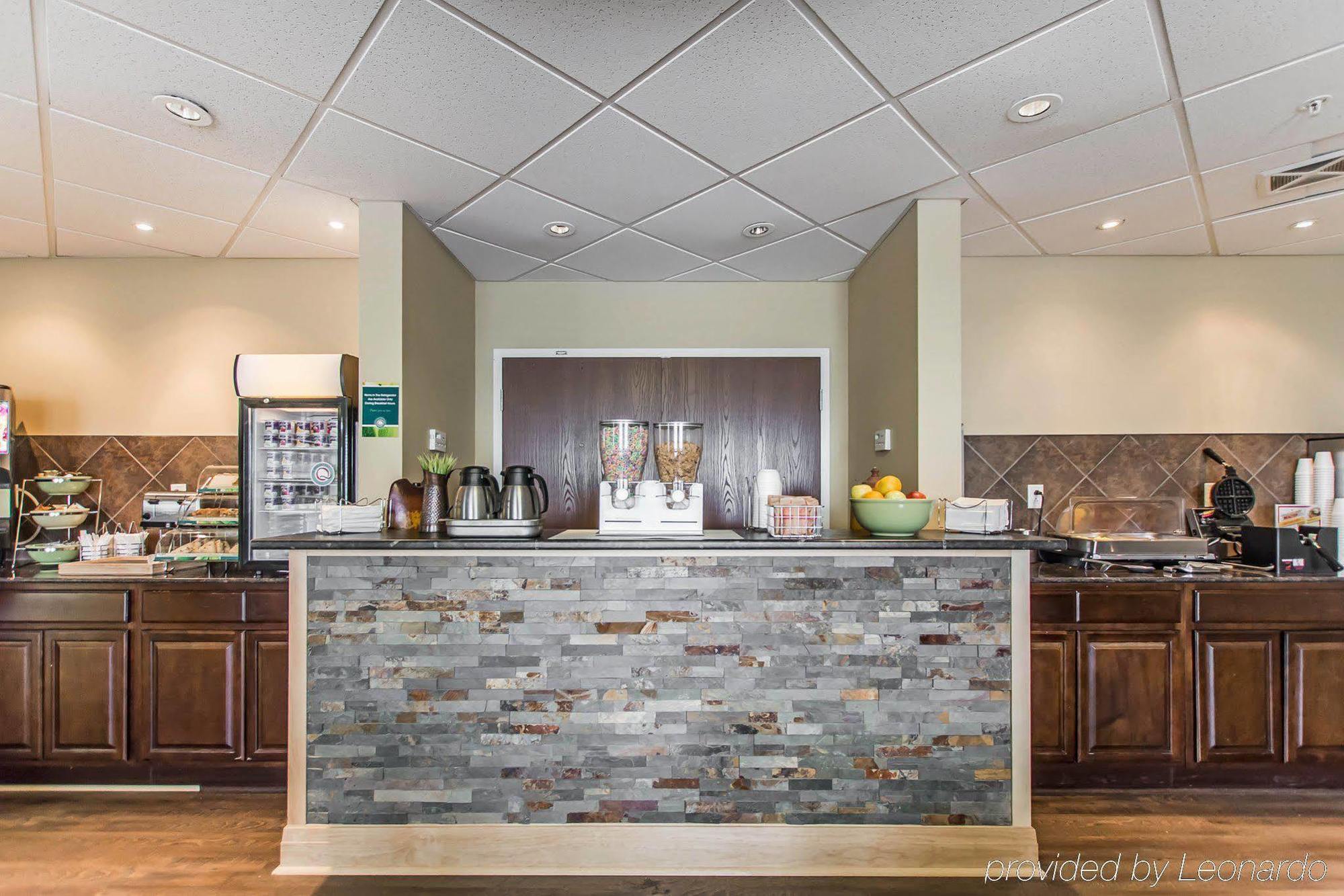 Quality Inn Moncton Exteriér fotografie